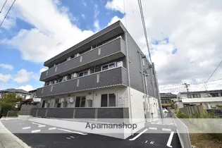 ハイアークE【3階】の外観