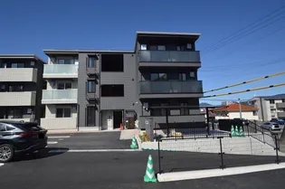 プレミア西条中央B棟【2階】の外観