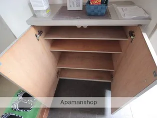 ロイヤルハイツ下田 弐番館【5階】の内装