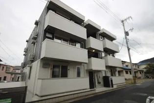 ONE WIDE 山本の画像