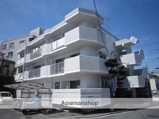 ヴィラ城山【2階】の外観