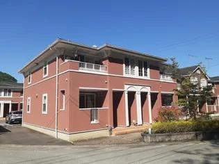 ラフィネA【2階】の外観