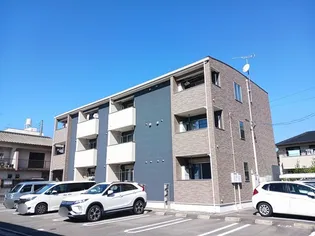 グランツ・フジ【3階】の外観