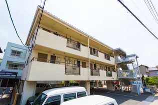 コーポ築山【2階】の外観