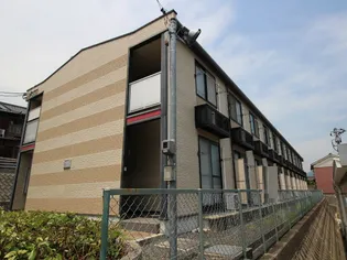 レオパレスアイランドパレス【1階】の外観