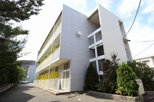 レオパレスエスポワールⅡ【205号室】の外観