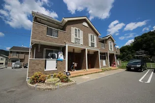 プラシードB【2階】の外観