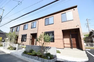 グランドールコルソB棟【1階】の外観