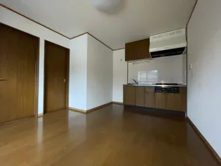 リブオンエイチ99【202号室】の居間