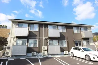 ポンパドール【2階】の外観