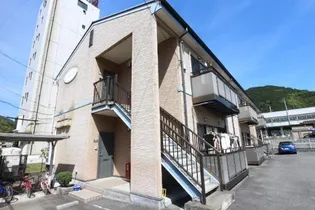 やまみはうす【2階】の外観