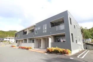 アルカ デ ヌエースD【1階】の外観