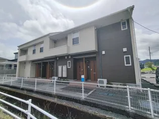 パルティールAの画像