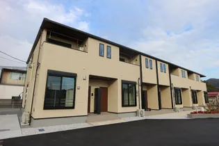 ハレレア【2階】の外観