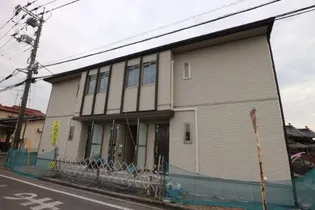 ヴィアソーレ川下【1階】の外観