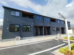 ファミール問田の画像