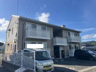 ラ リビエール ヴィラージュ【2階】の外観