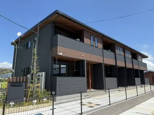 シュトラールA【2階】の外観