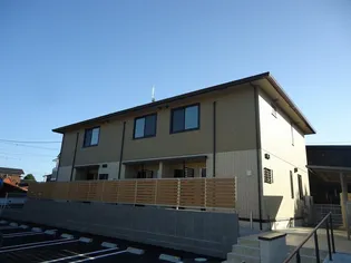 ヴィラ チェリベ【1階】の外観