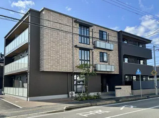 ADIMU’S APPEARANCE【3階】の外観