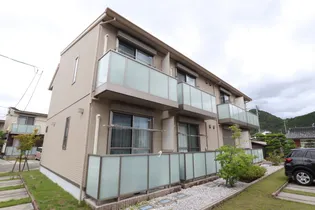 シャーメゾン アチーブメントの画像