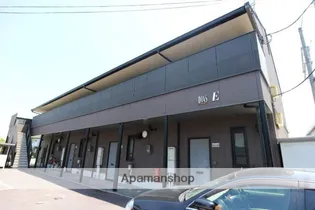 ディアスタウン E棟【1階】の外観