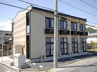 レオパレス麻里布の画像