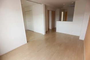 オストラーゼン ハオス【2階】の居間