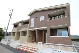 ヴィラ・ステイサイドC【2階】の外観