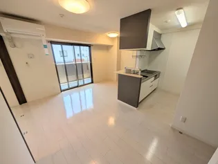 ヴィラシーンABE【1階】の居間