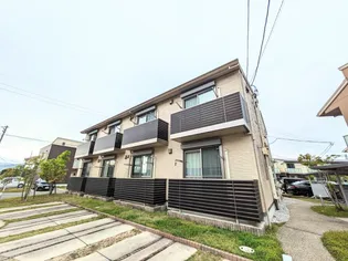 シャーメゾンLUNA【1階】の外観