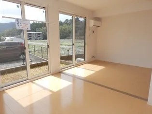 クレール泉【2階】の内装