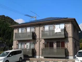 ドライ・ベーレン Y棟【1階】の外観