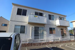 メゾン グリーンガーネット【2階】の外観