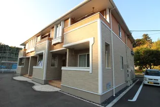 ヴィラージュ【2階】の外観