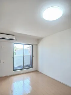 エテルノ・パラッツオ【2階】の居間