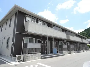 ガーネット伊佐【1階】の外観