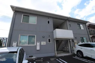 ピースフル樫の前【2階】の外観