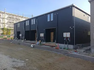 シェリル R【1階】の外観