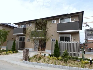 セントラル レジデンス B棟【1階】の外観