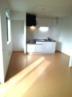 モダングランツF【1階】の居間