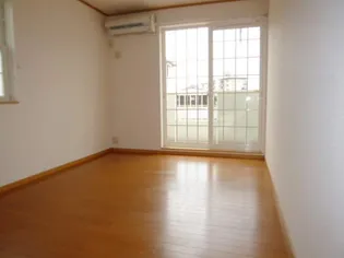 PLEASURE B【1階】の居間