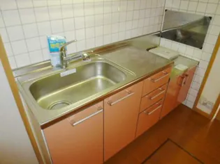 PLEASURE B【1階】のキッチン