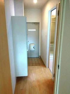 エクセランC【2階】の玄関