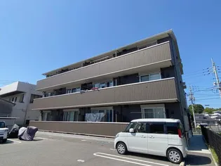 クラヴィス タカラの画像