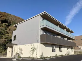 アヴィオールの画像