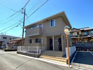 ファミール市原の画像