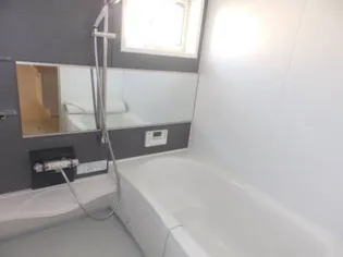 ルーヴェン ブルン【1階】の風呂