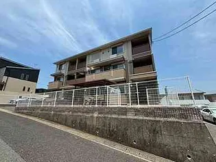 ルーヴェン ブルン【1階】の外観