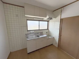 WING21【2階】のキッチン